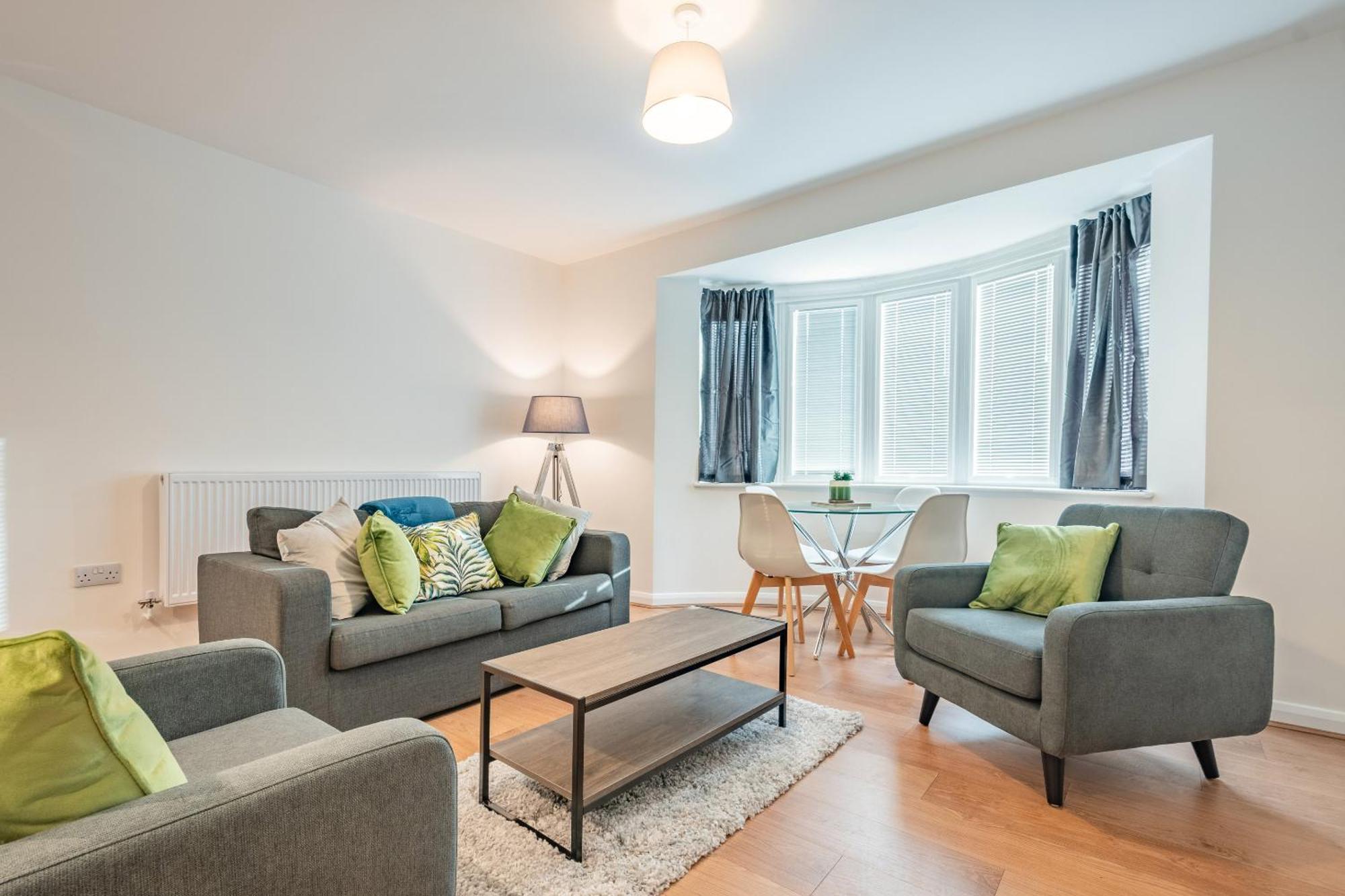 Modern, Living Apartments- Private Parking Appartamento Oxford