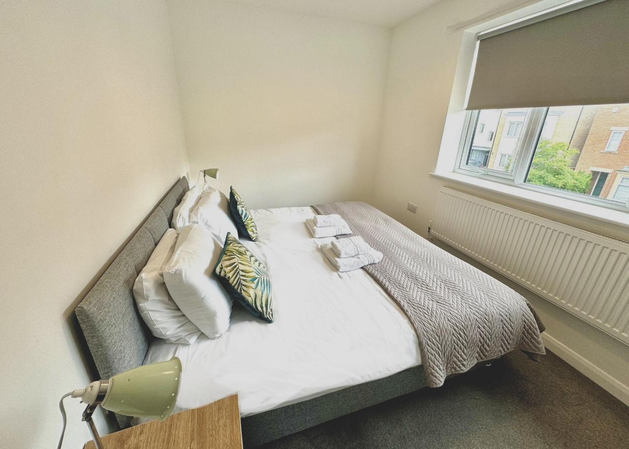 Modern, Living Apartments- Private Parking Appartamento Oxford